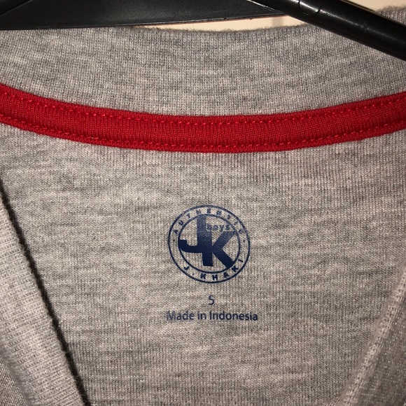 Shirt - Picture 2 of 2